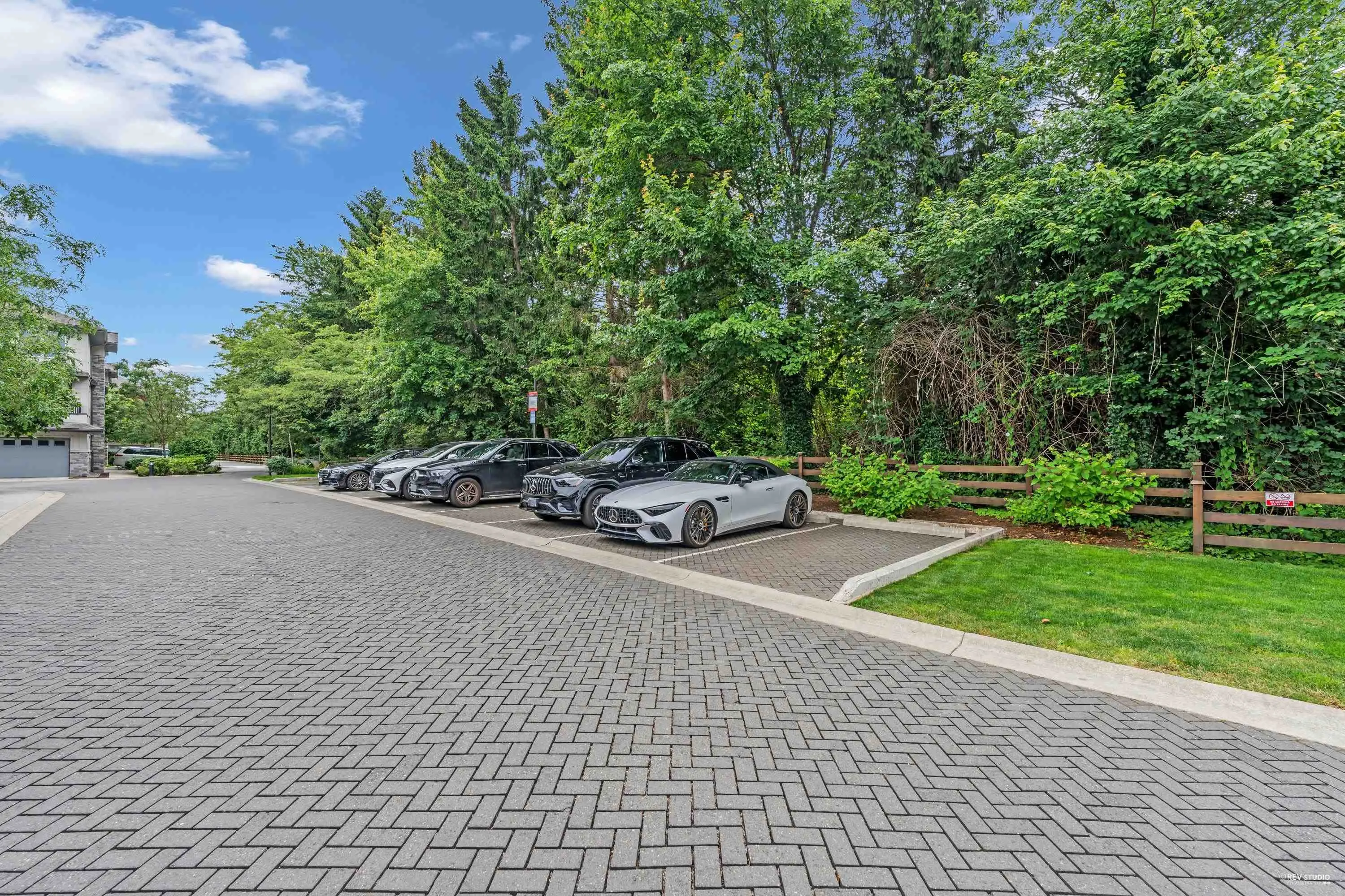 65 4991 No. 5 Road