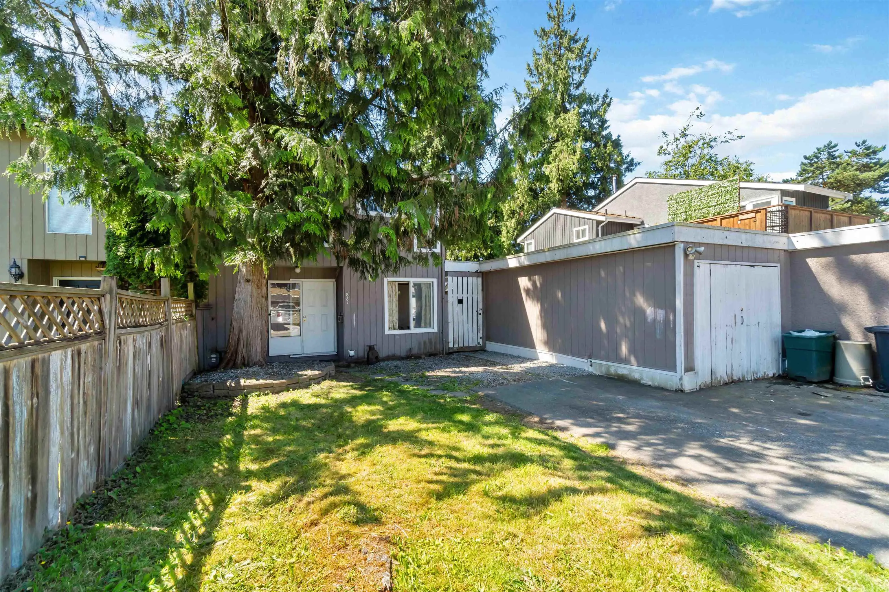 881 Pinebrook Place