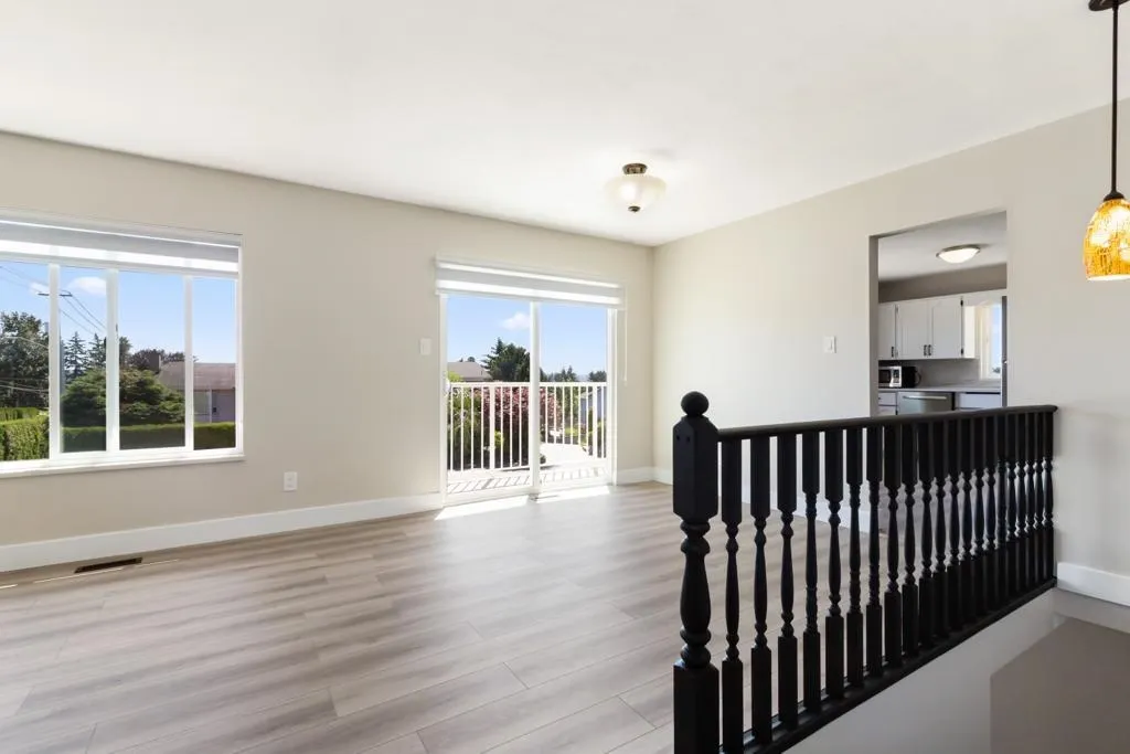 House 18379 56b Avenue