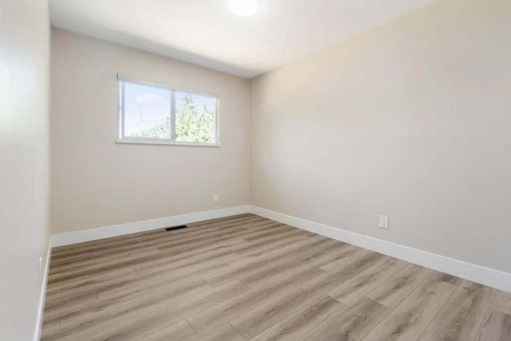 House 18379 56b Avenue