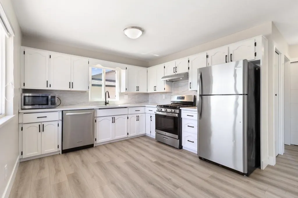 House 18379 56b Avenue