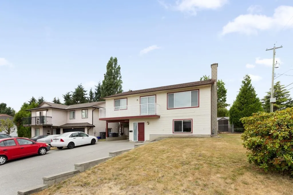 House 18379 56b Avenue