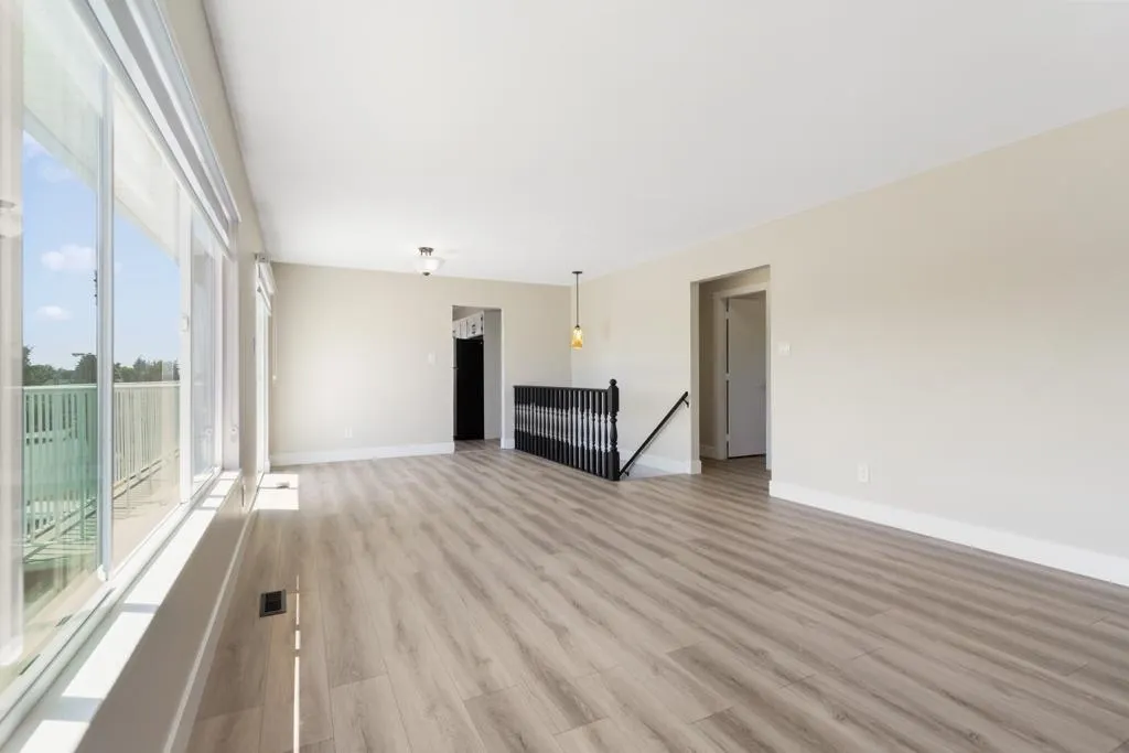 House 18379 56b Avenue