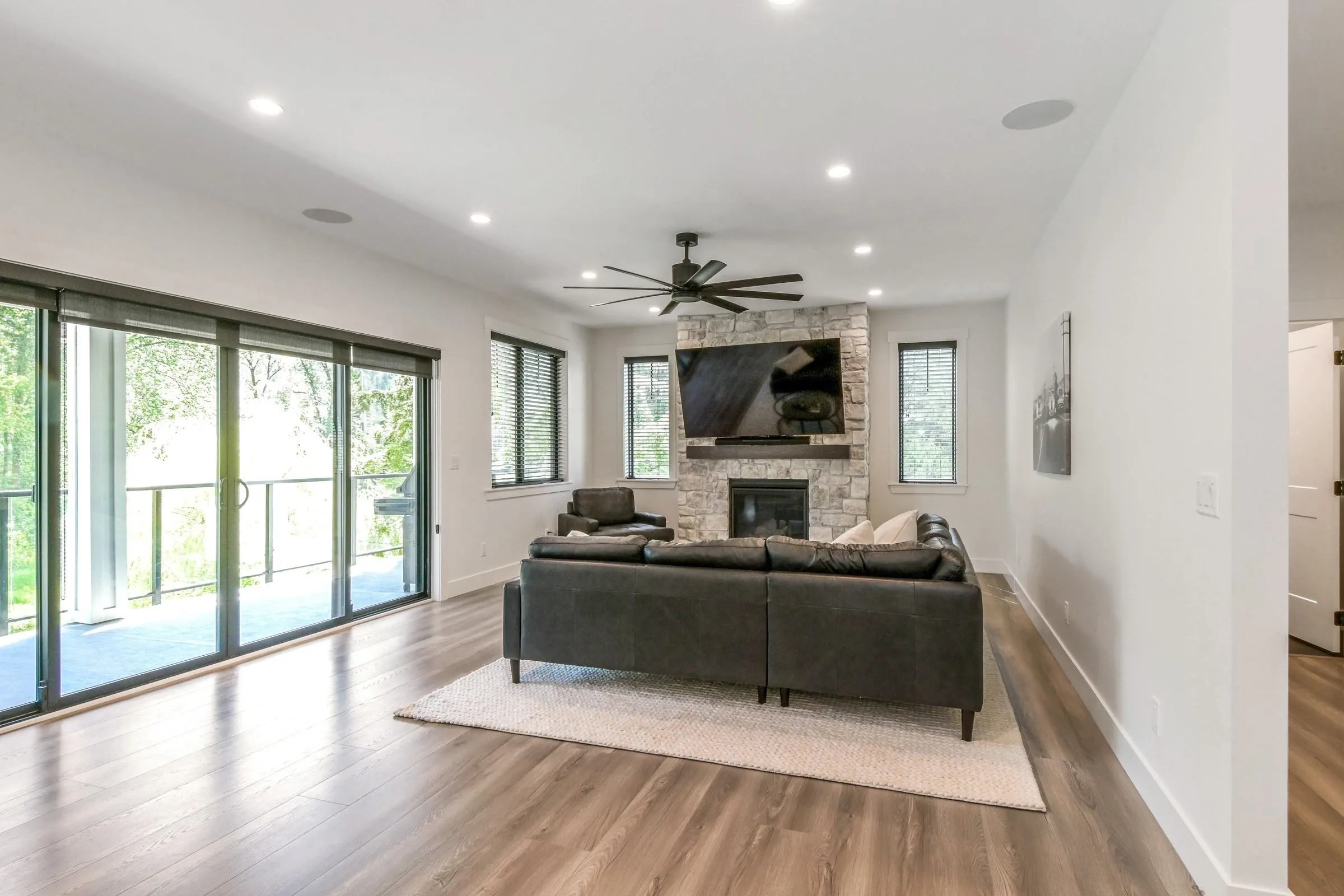 10080 Mountainview Road