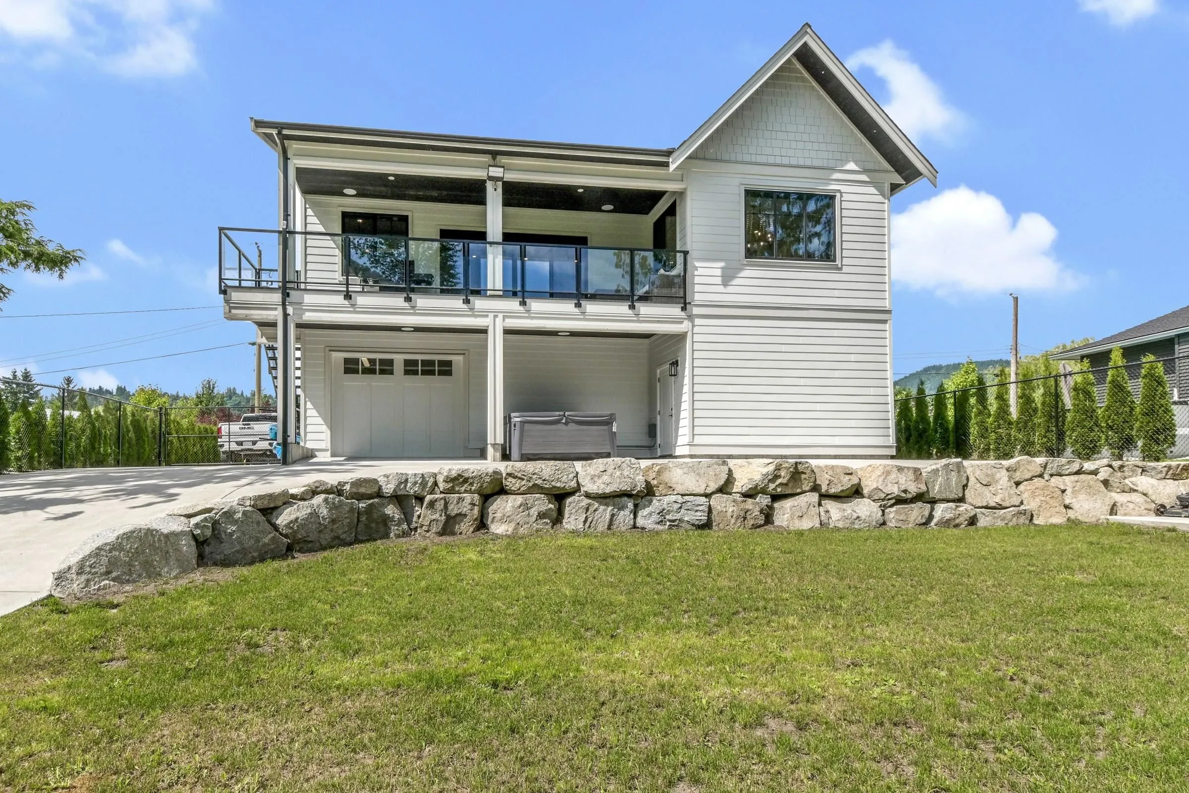 10080 Mountainview Road