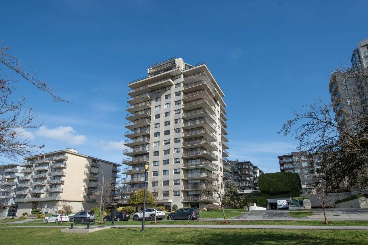 1403 140 E Keith Road