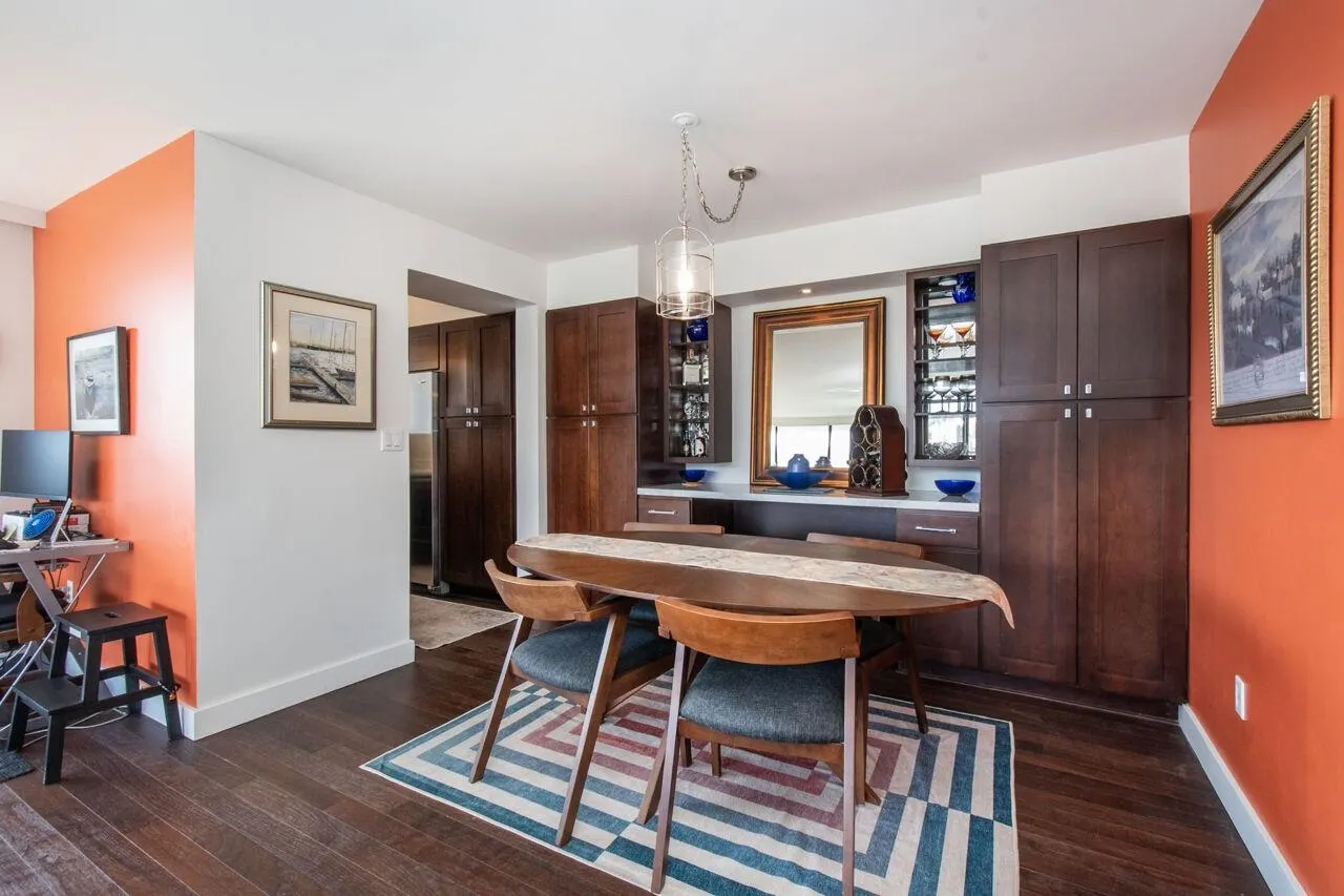 1403 140 E Keith Road