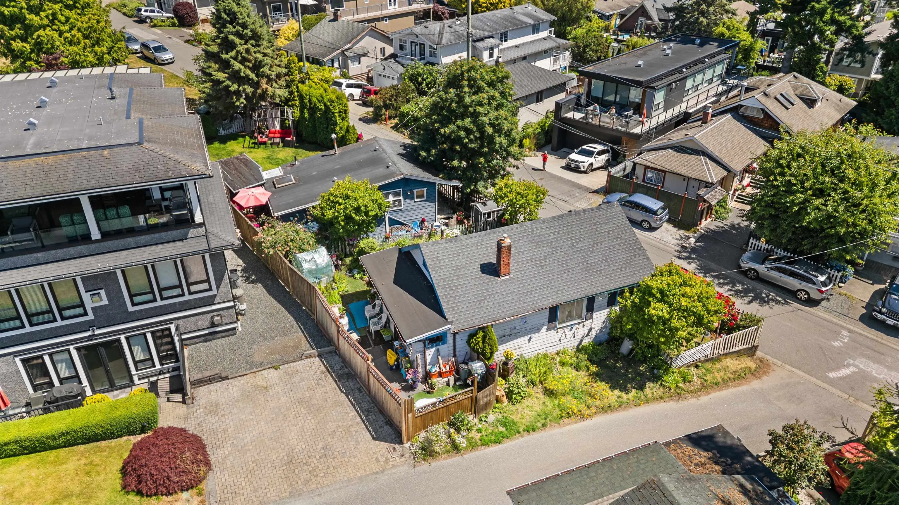 931 Finlay Street