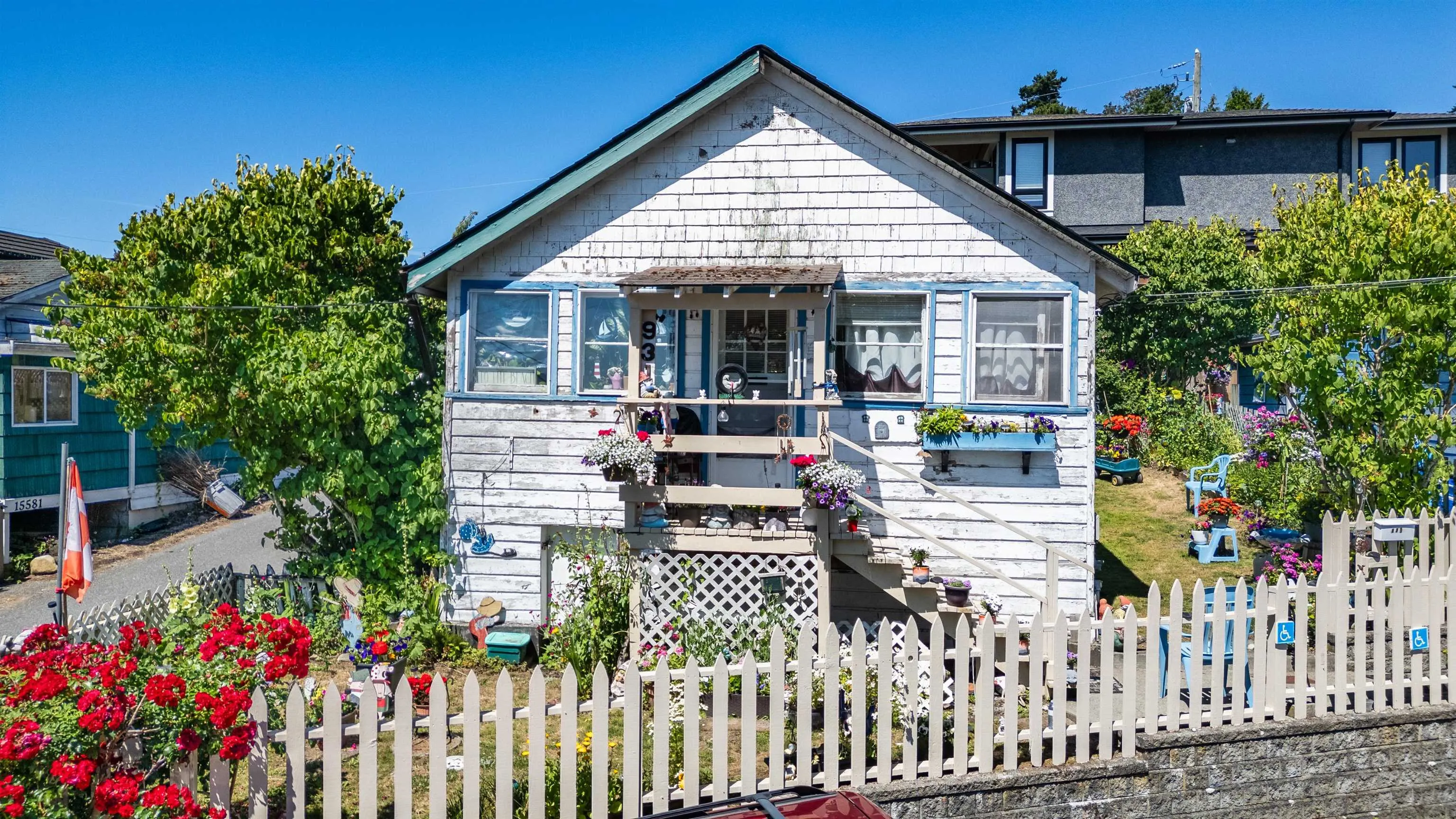 931 Finlay Street