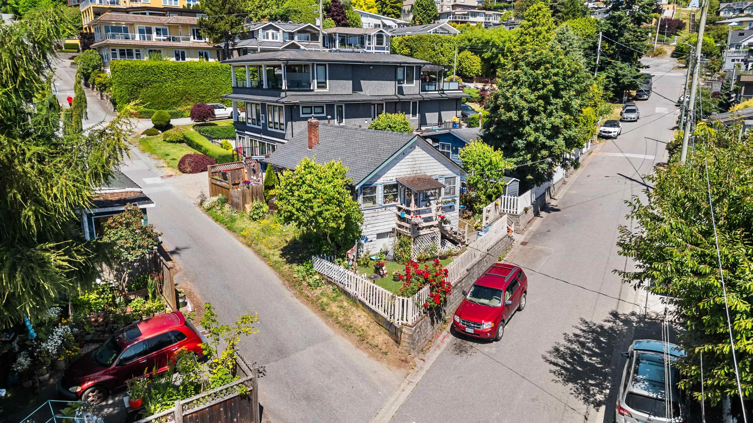 931 Finlay Street