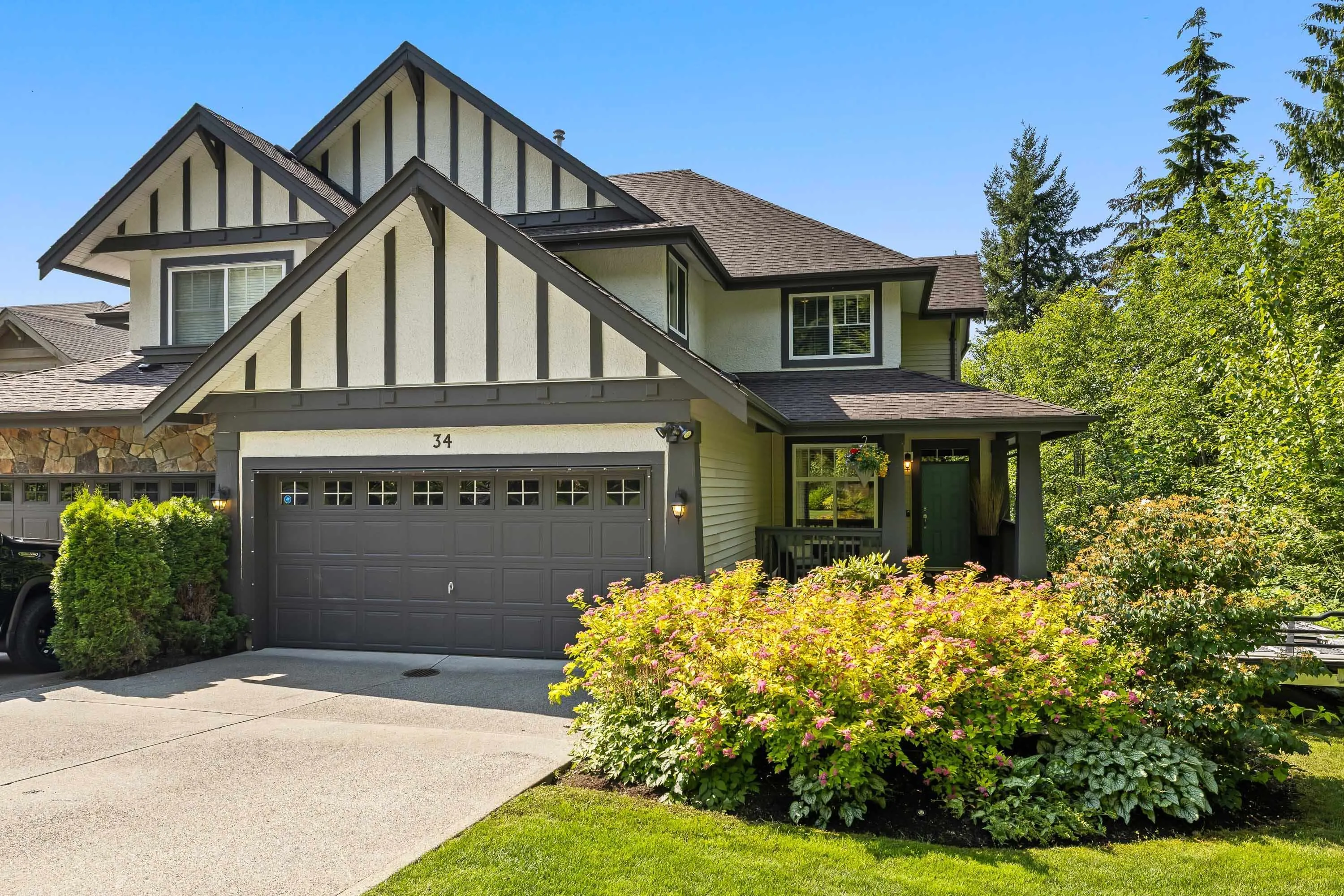 34 Hickory Drive