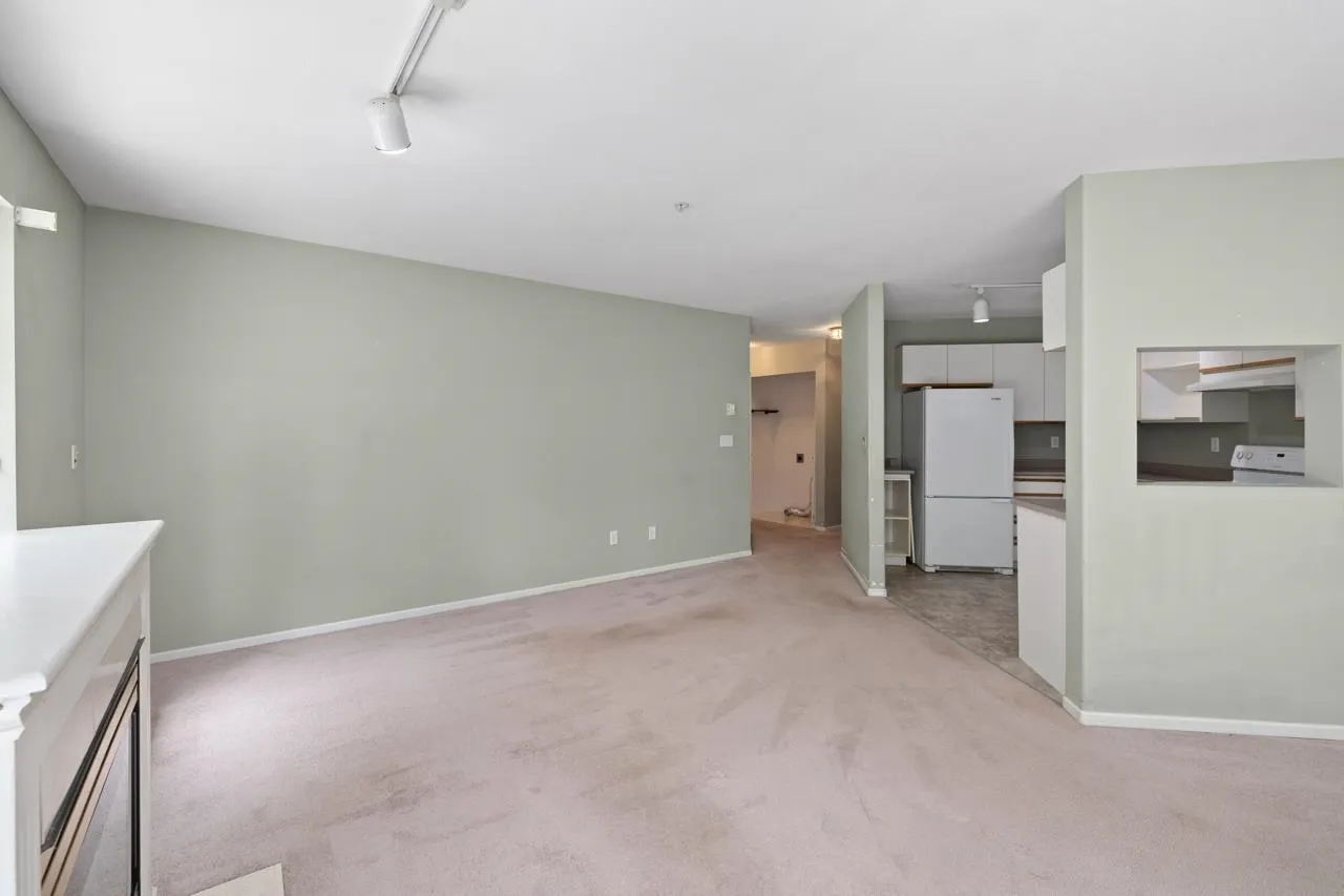 307 27358 32 Avenue