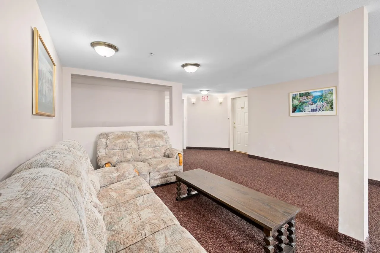 307 27358 32 Avenue