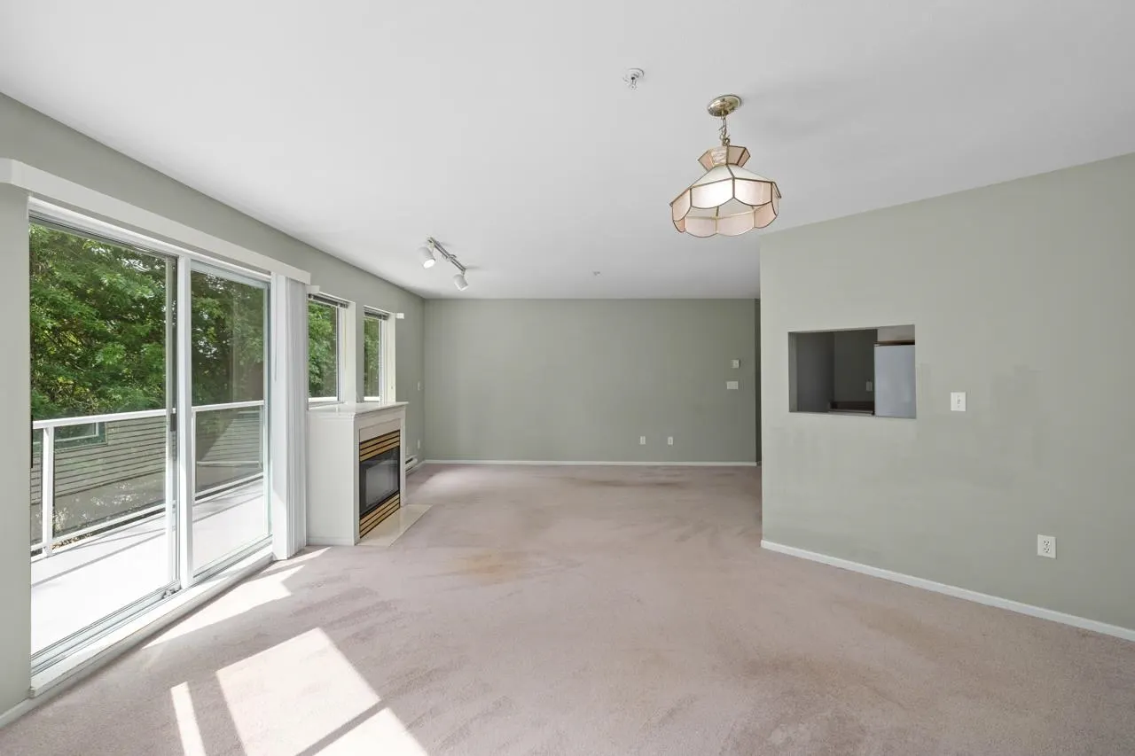 307 27358 32 Avenue