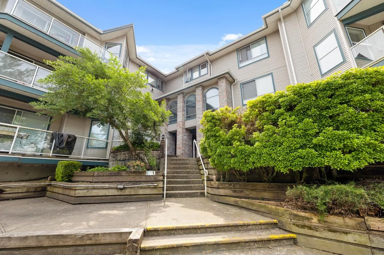 307 27358 32 Avenue