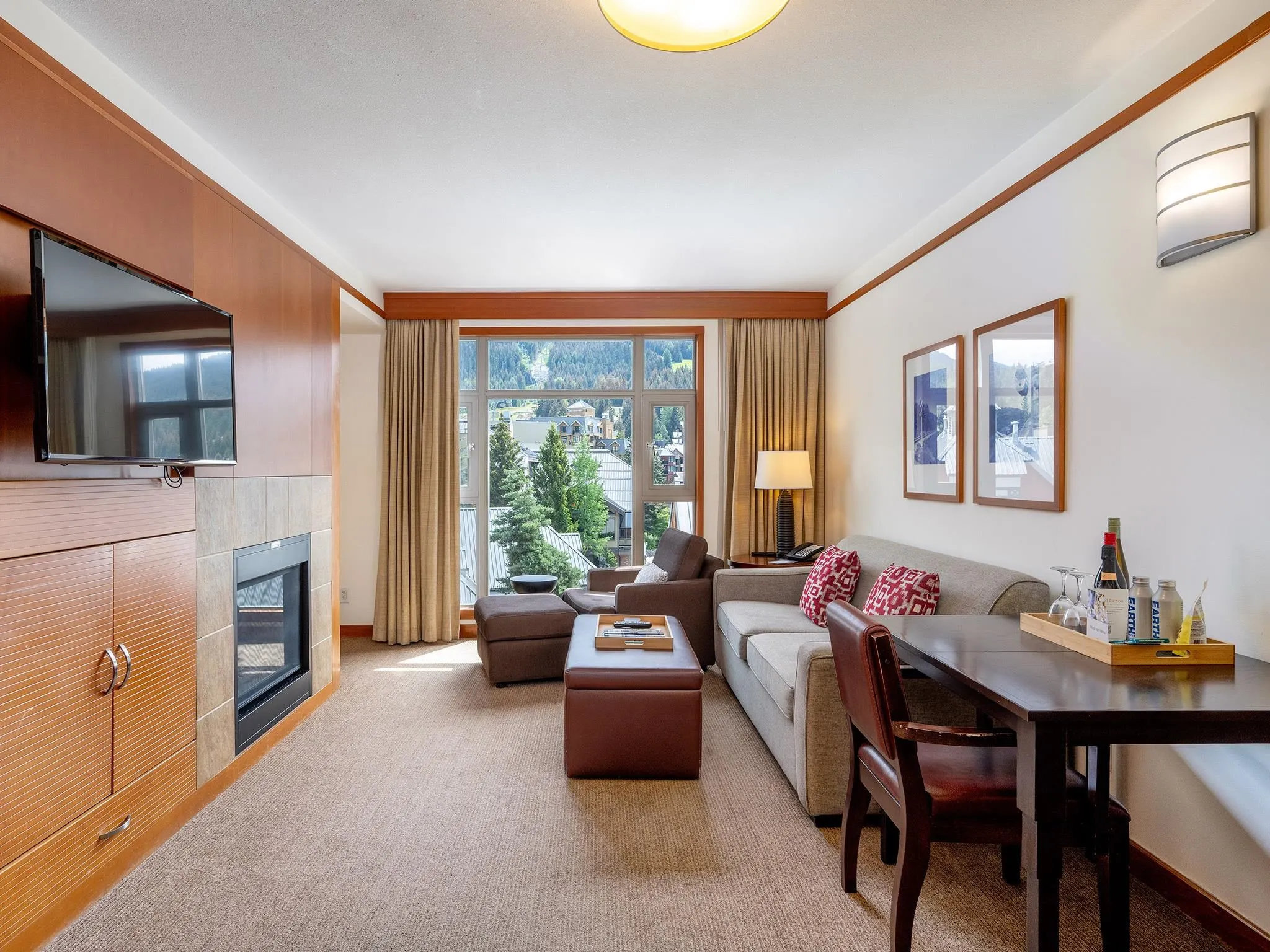 6613 4299 Blackcomb Way
