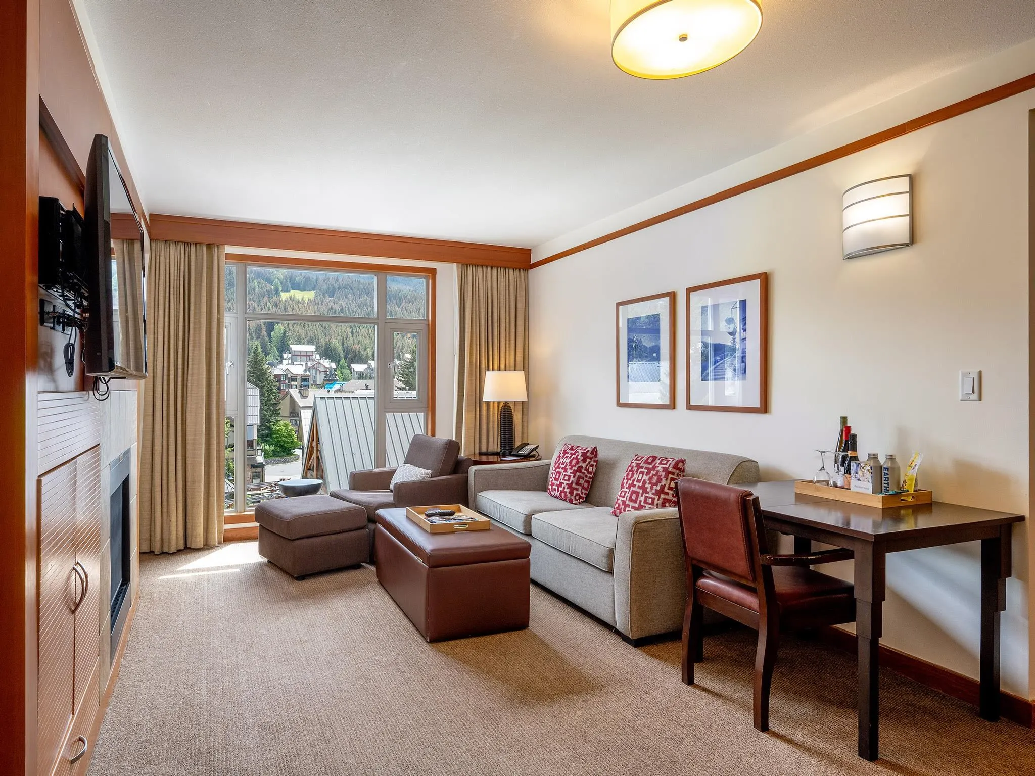6613 4299 Blackcomb Way