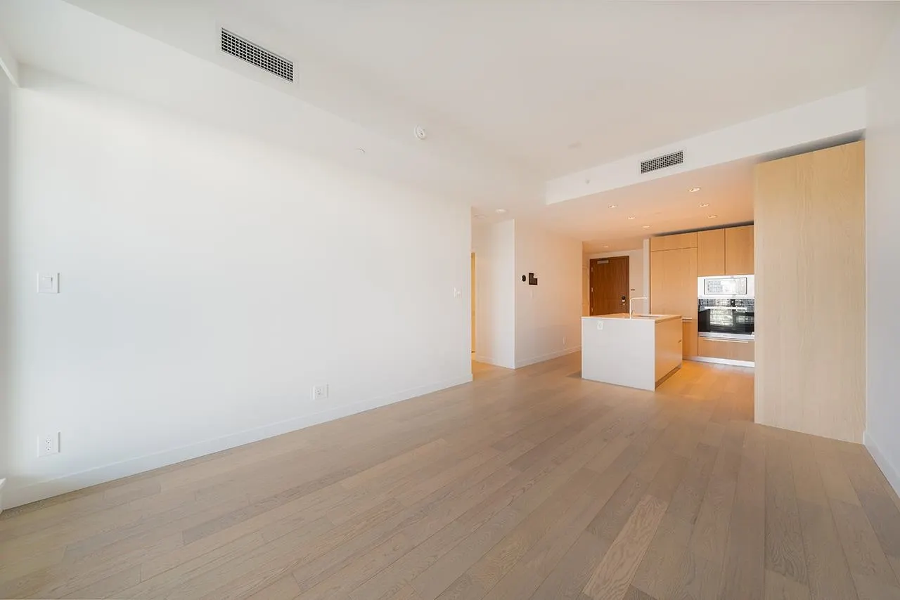710 6688 Pearson Way