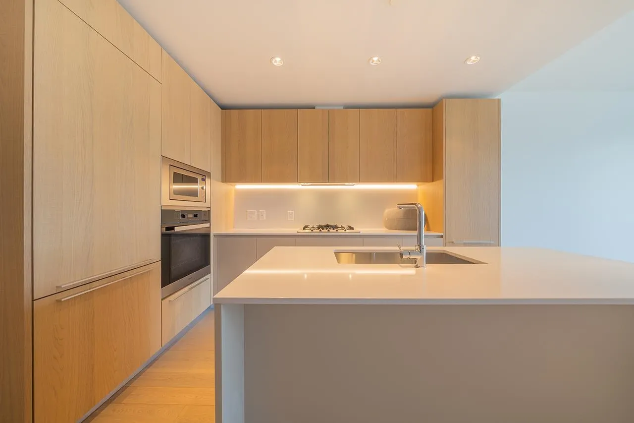 710 6688 Pearson Way