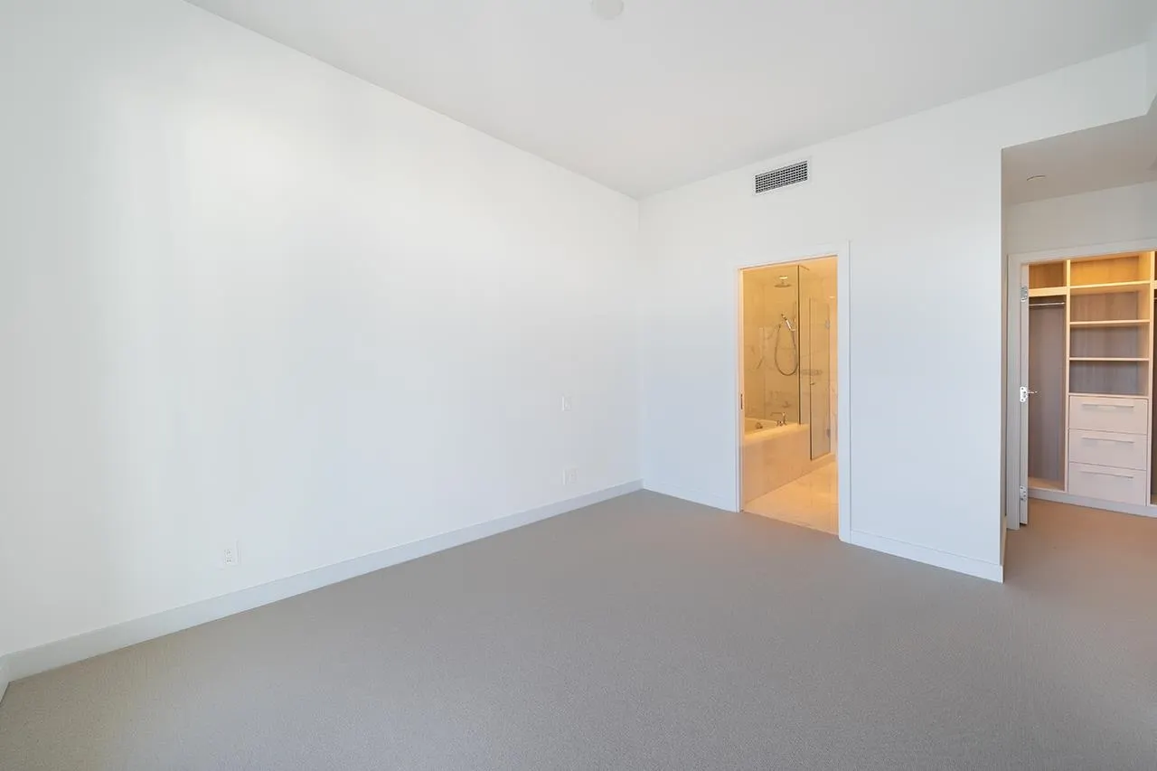 710 6688 Pearson Way