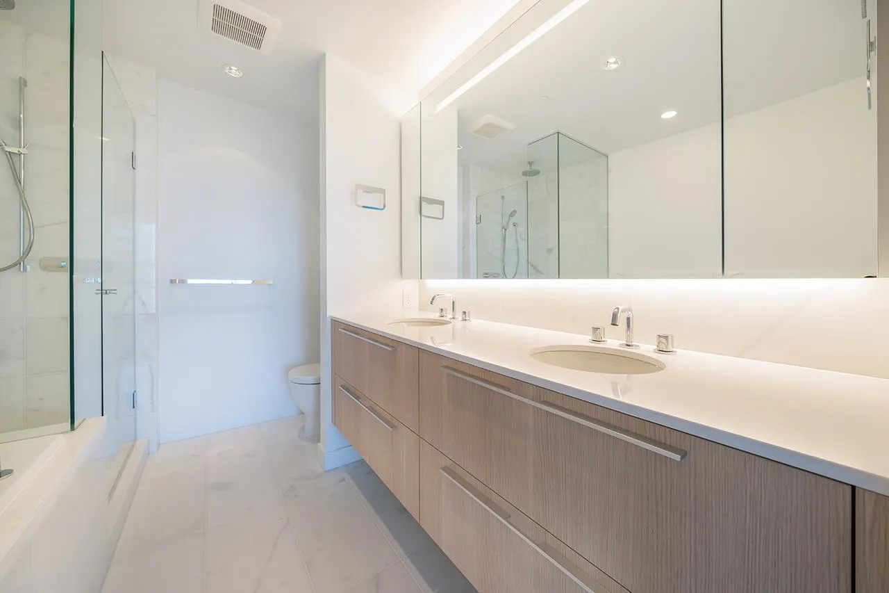 710 6688 Pearson Way