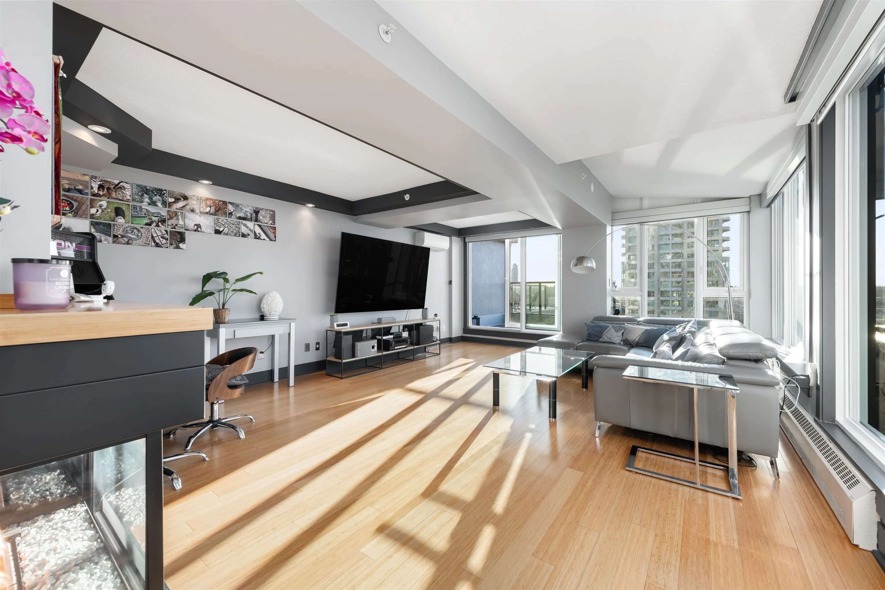 1806 888 Pacific Street