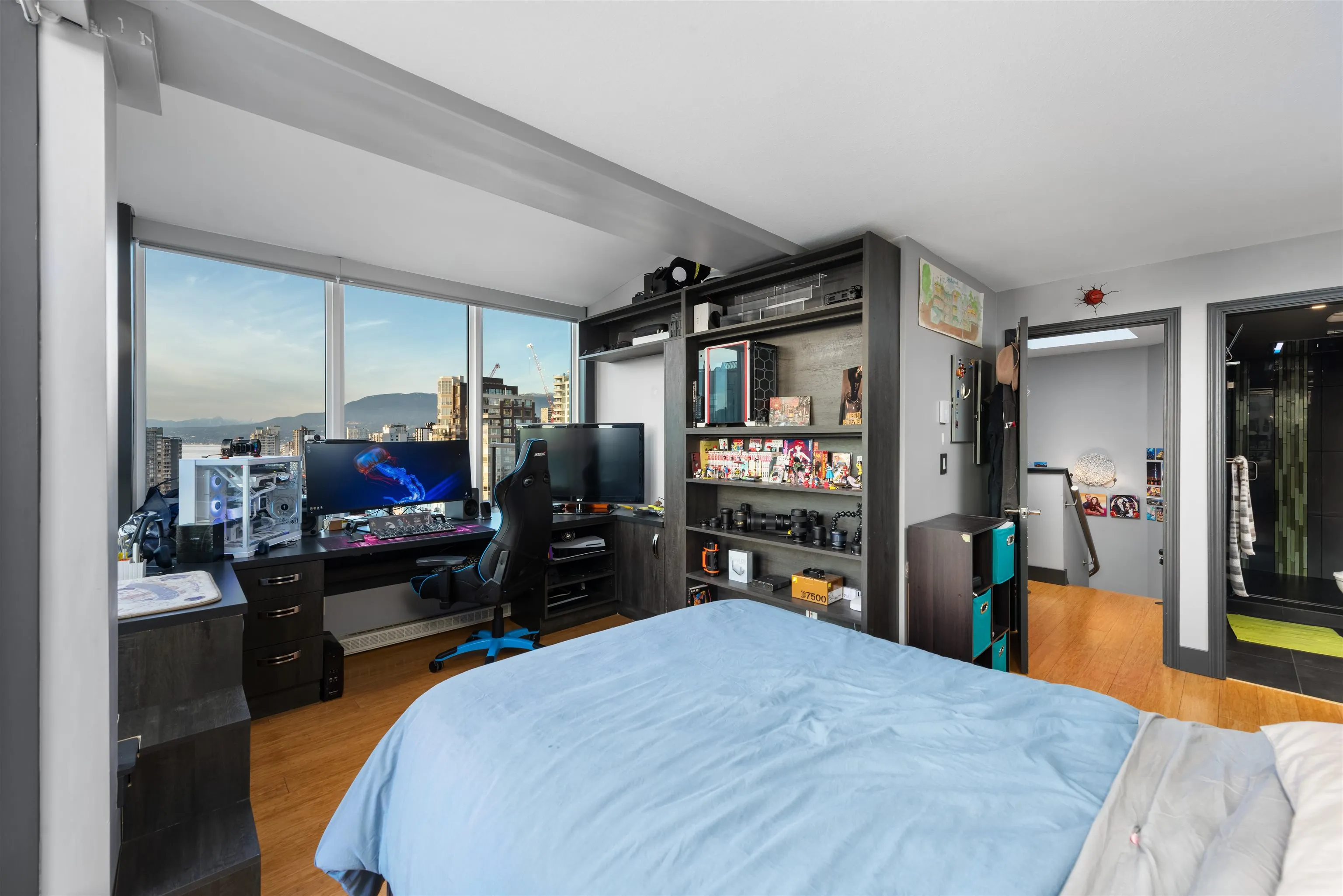 1806 888 Pacific Street