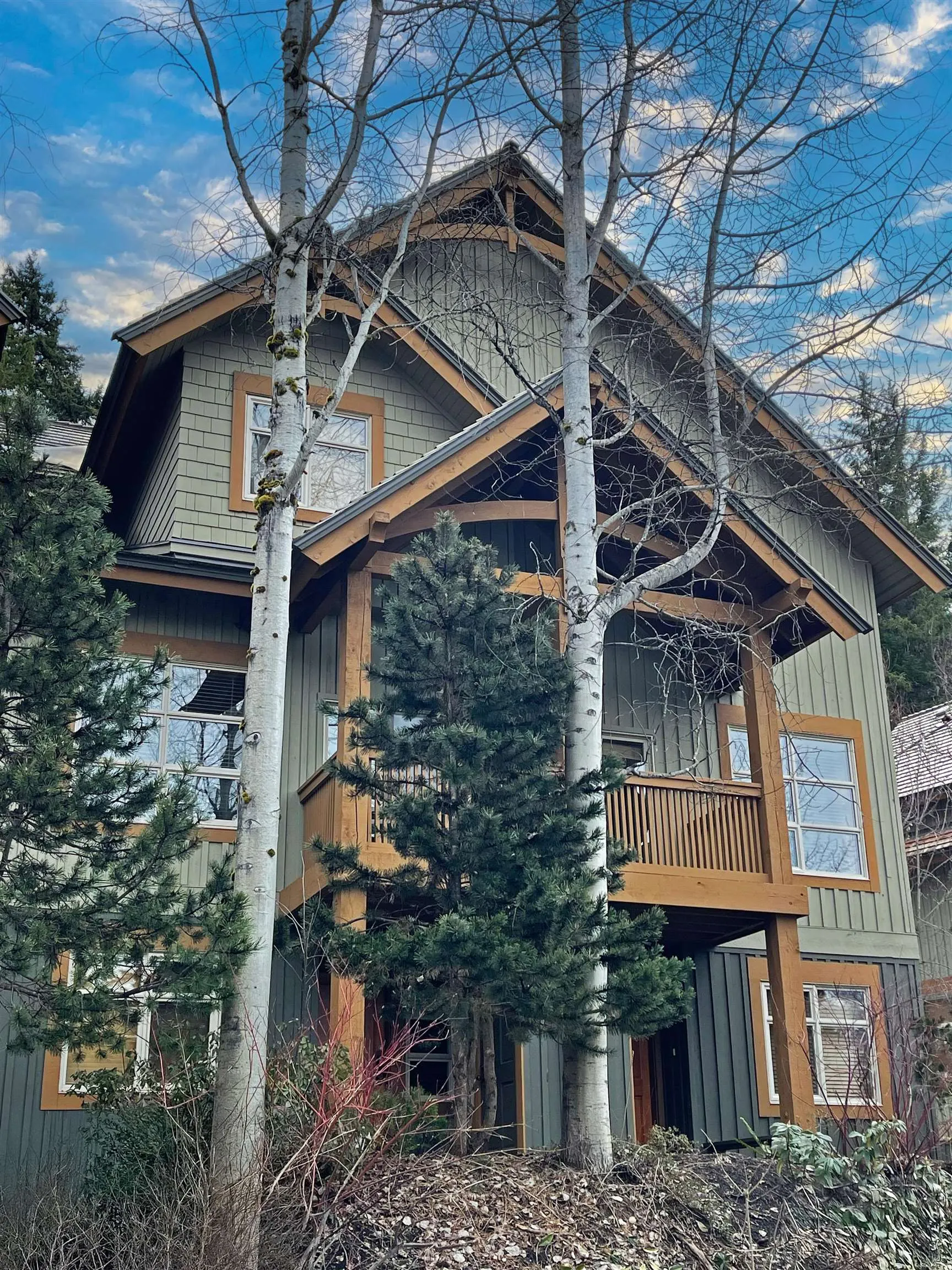 10 4894 Painted Cliff Road