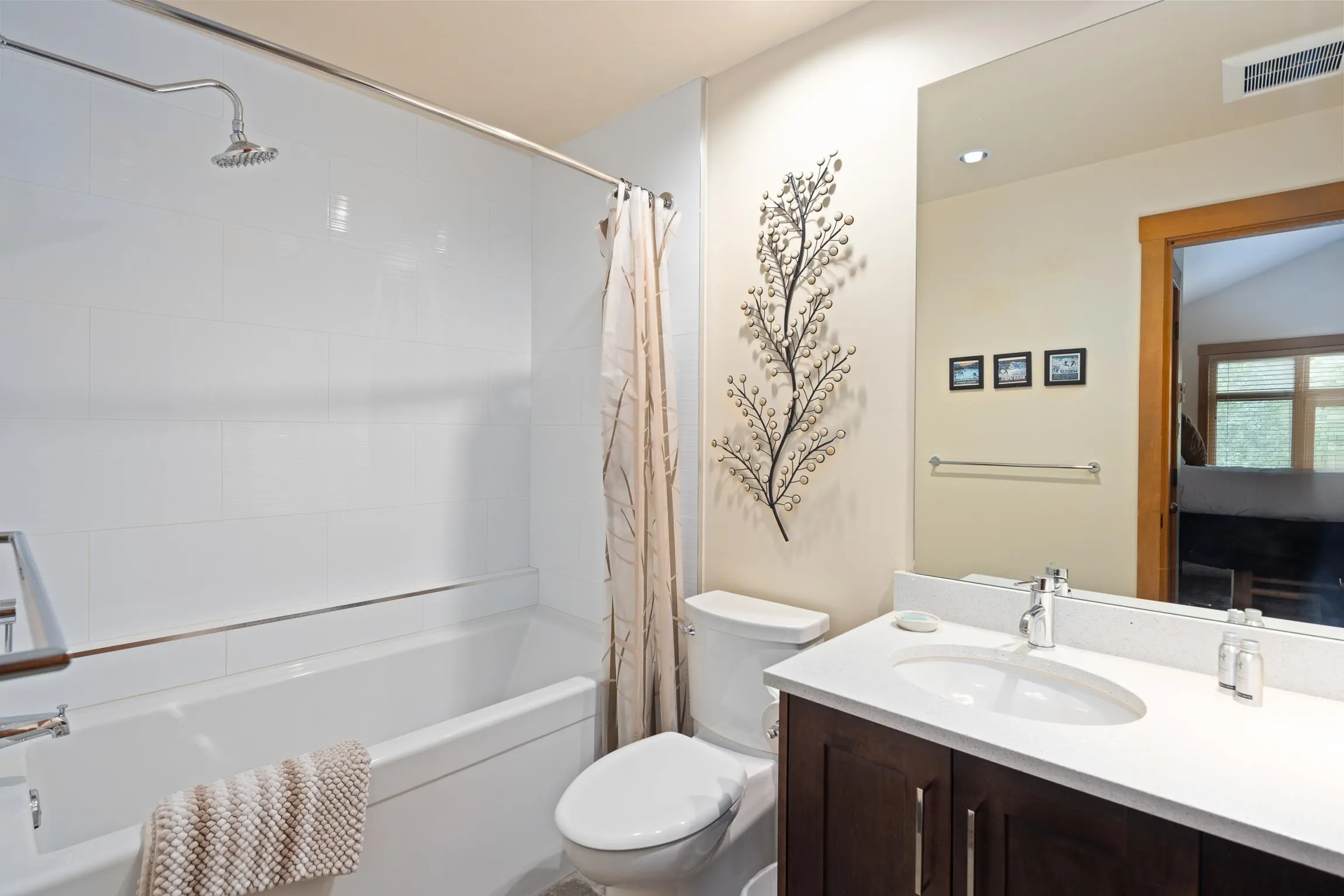 10 4894 Painted Cliff Road