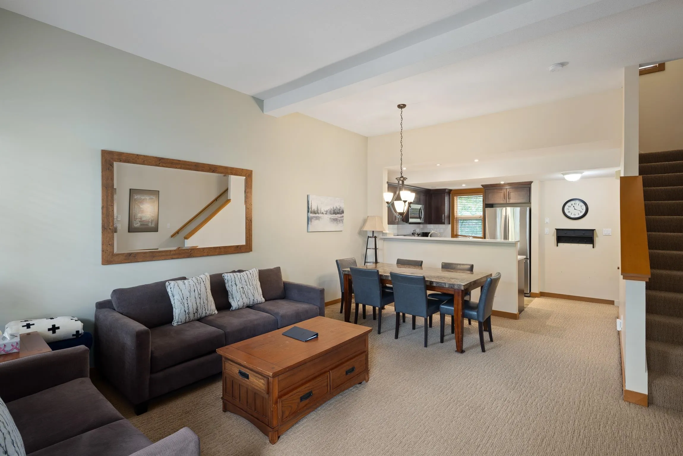 10 4894 Painted Cliff Road