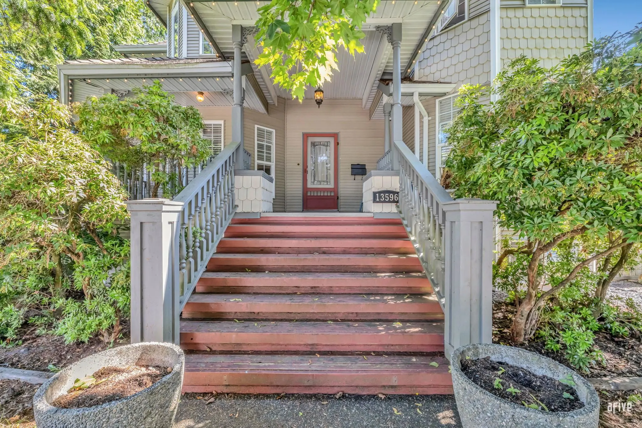 13596 60 Avenue