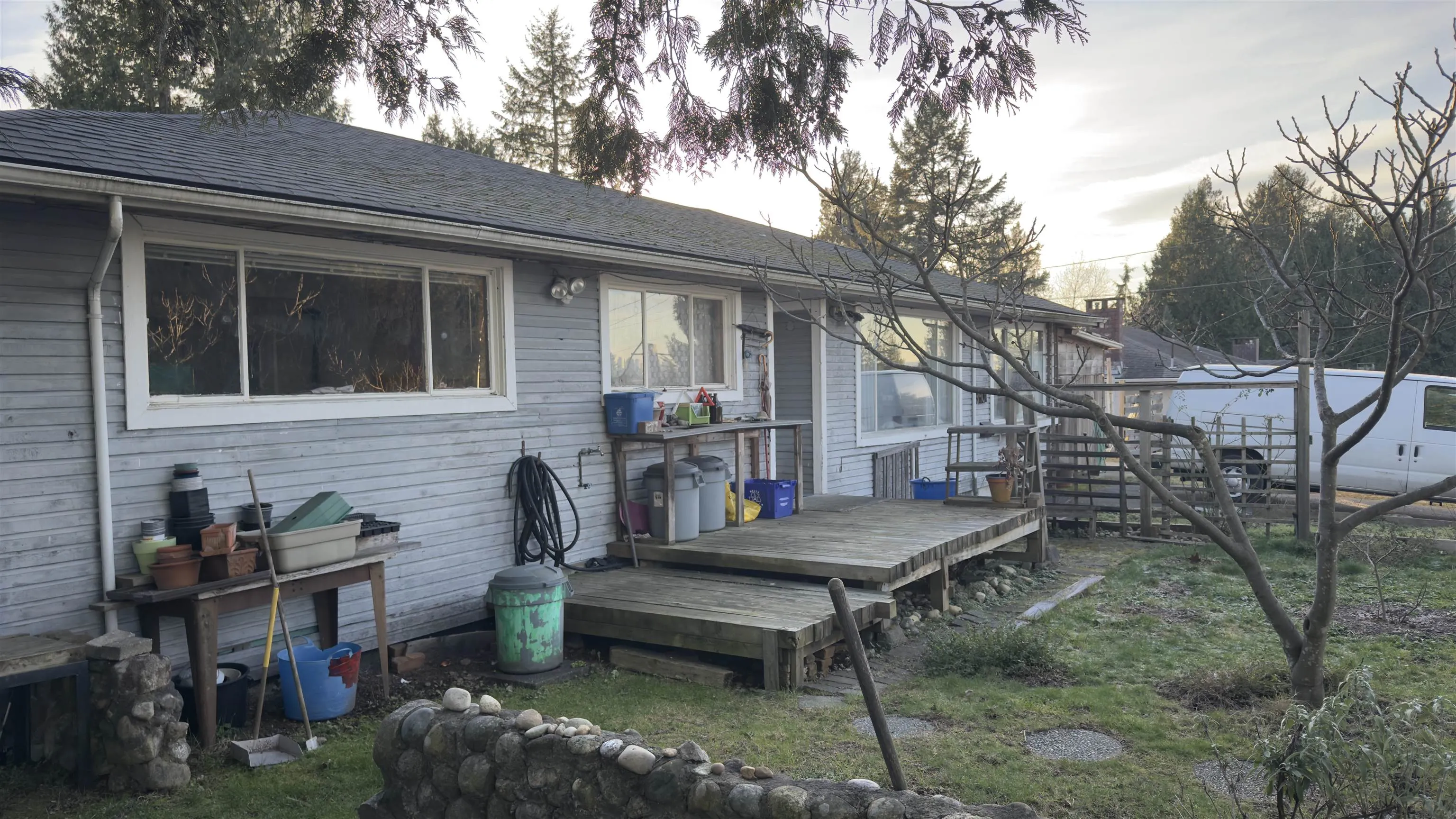 9401 Dawson Crescent