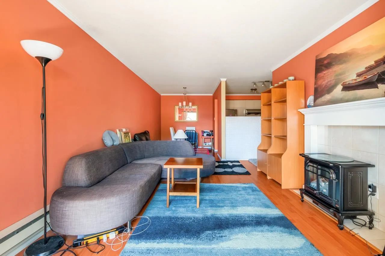 222 7480 St. Albans Road