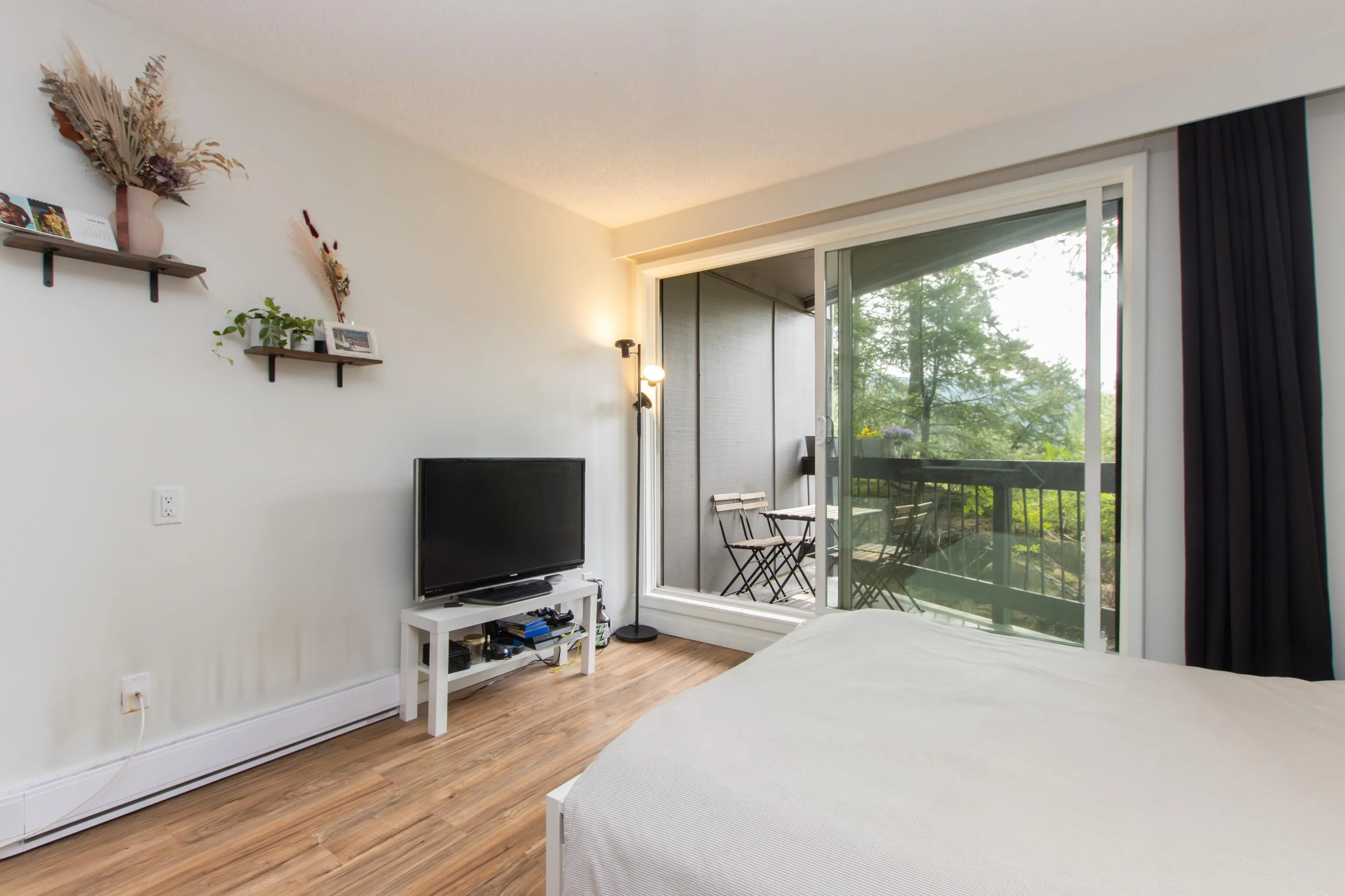 112 2109 Whistler Road