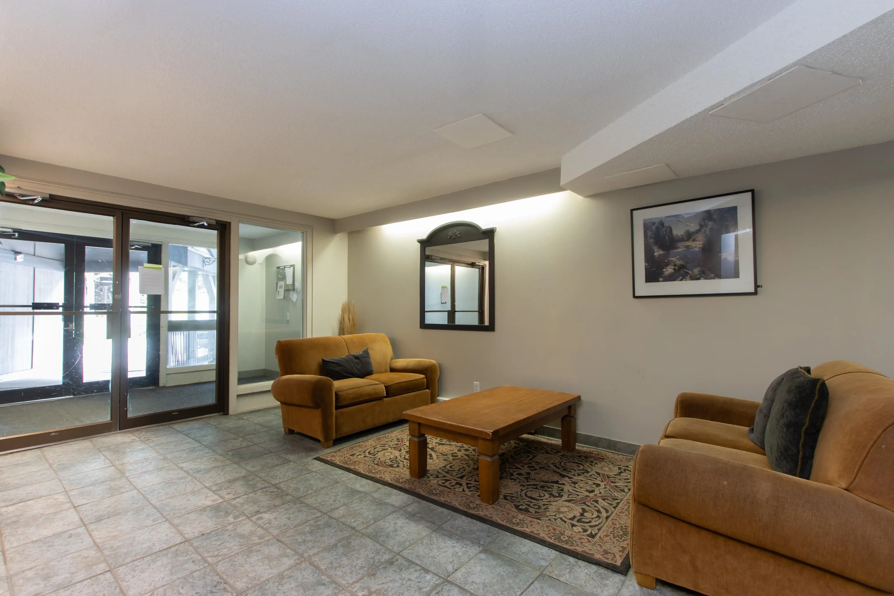 112 2109 Whistler Road
