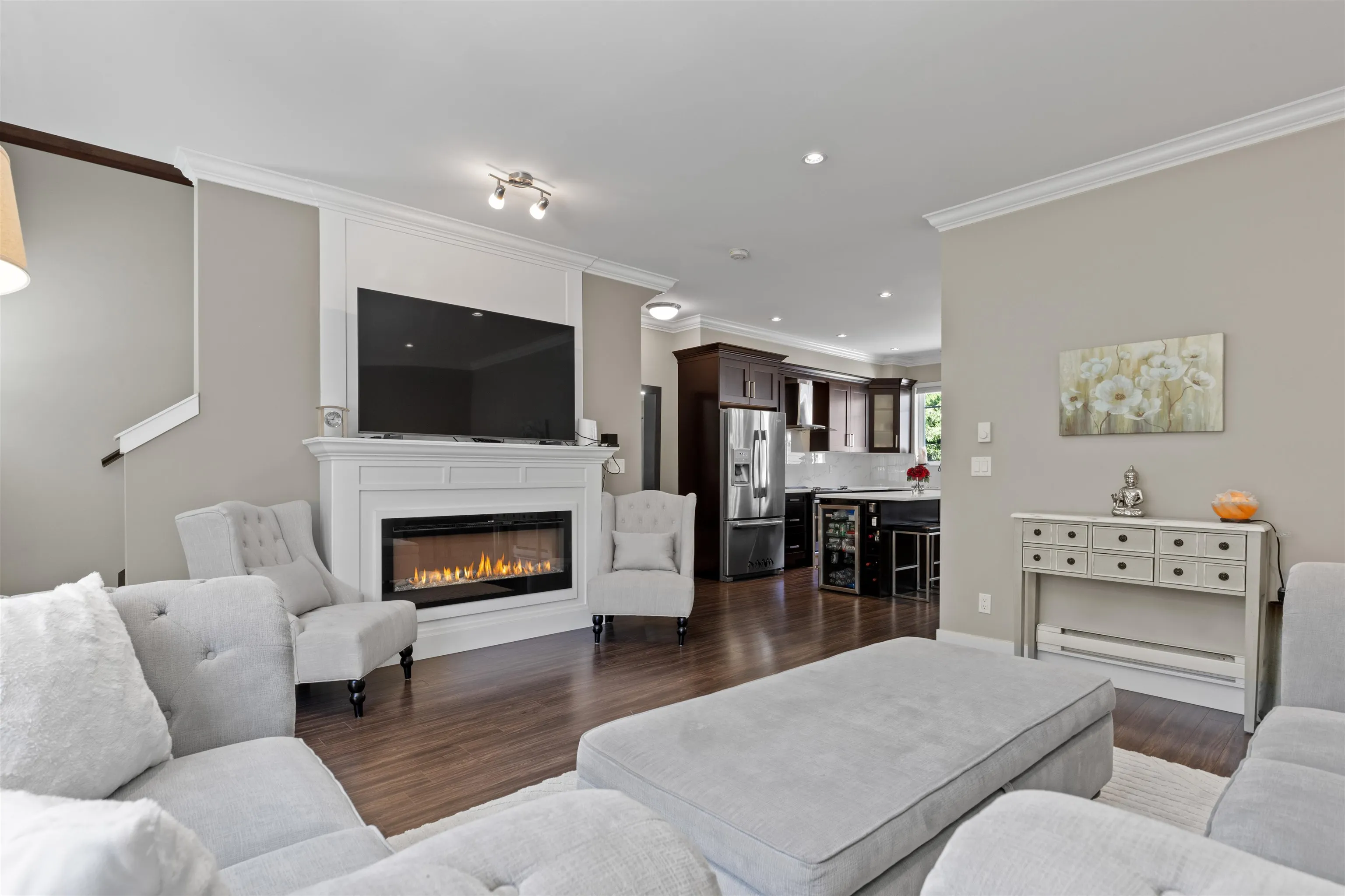 14 14285 64 Avenue