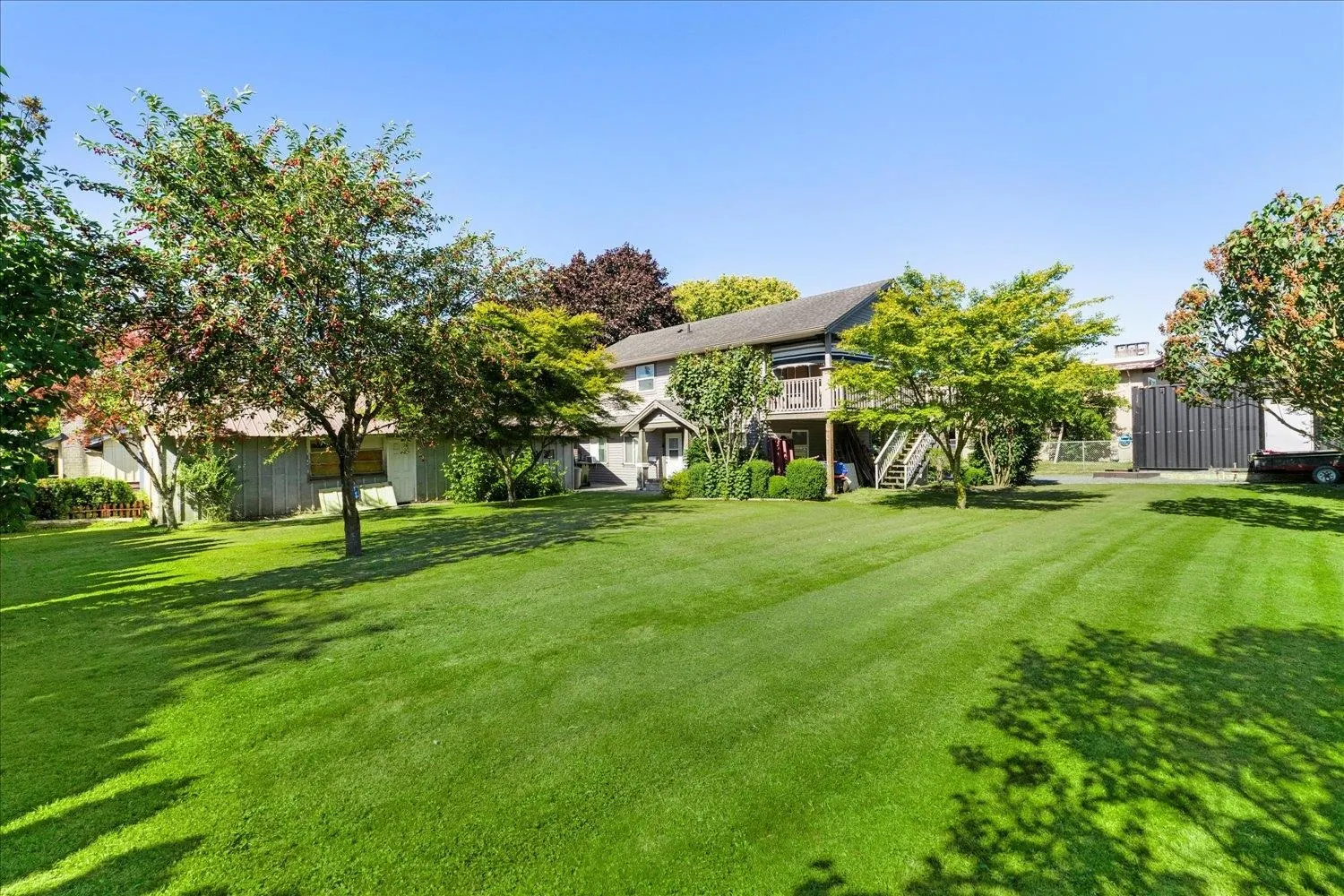 45240 South Sumas Road