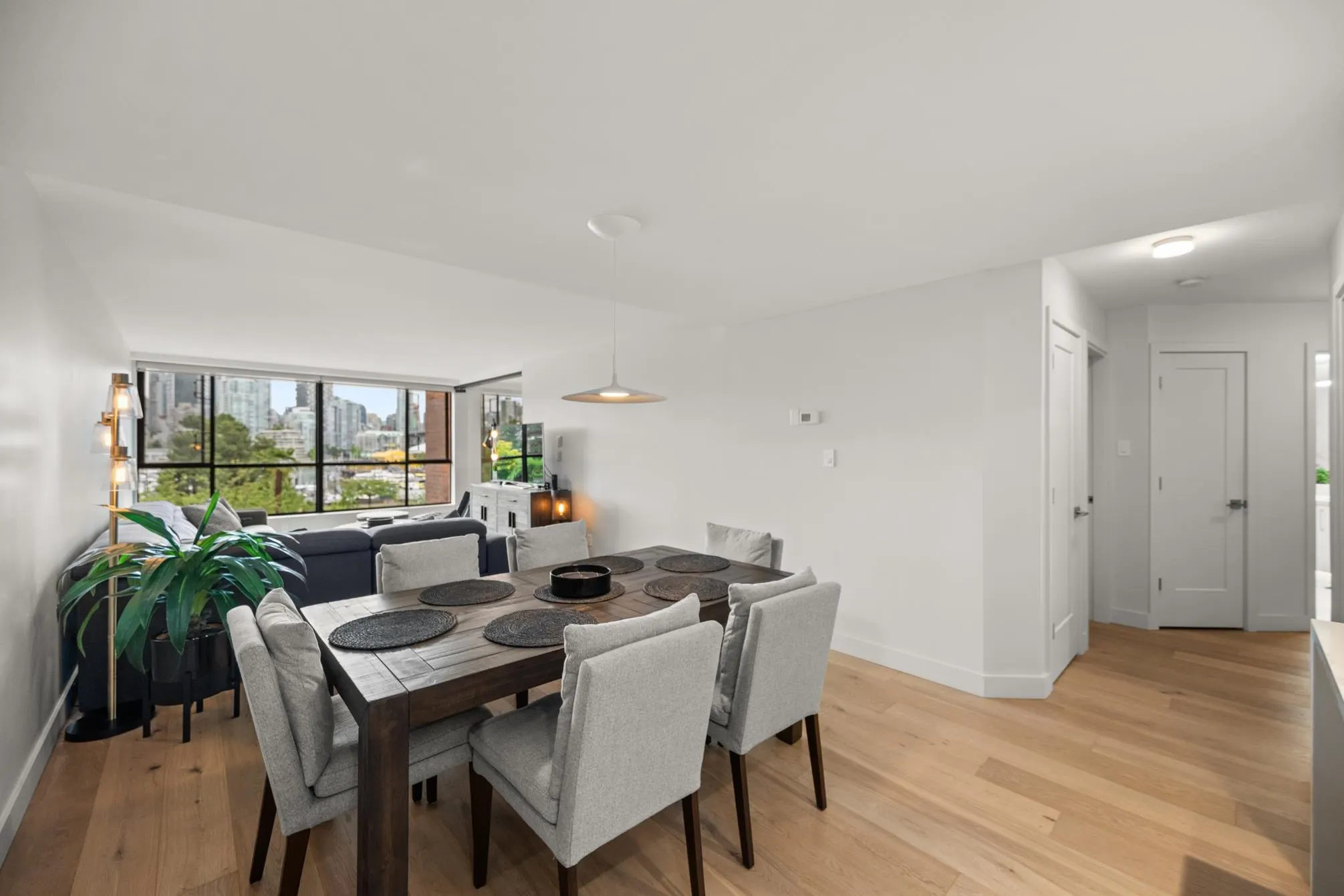 309 1490 Pennyfarthing Drive