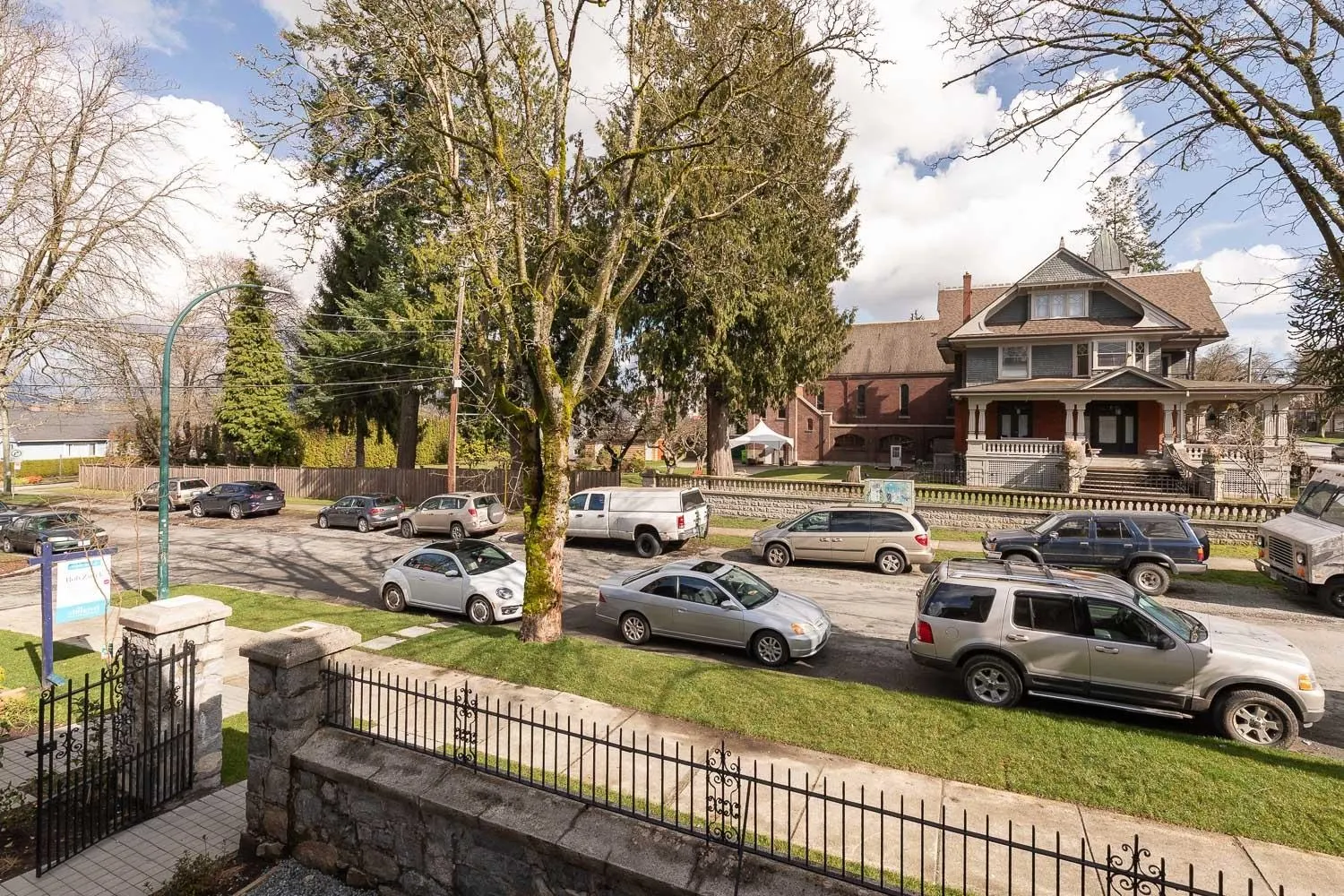 1081 Semlin Drive
