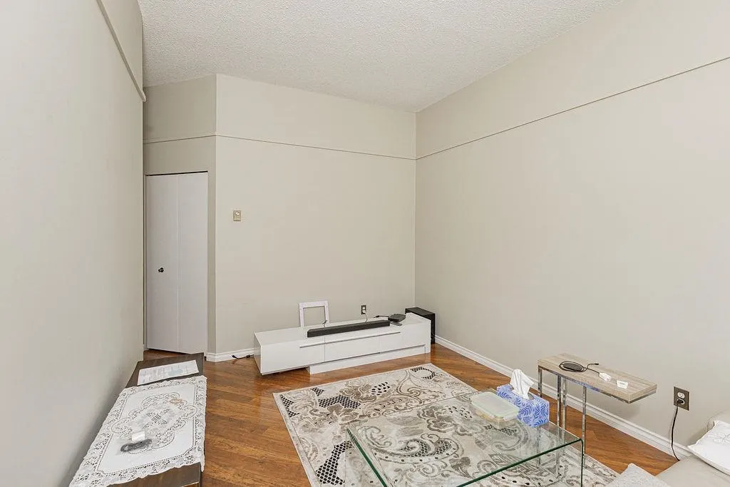 104 7680 Minoru Boulevard