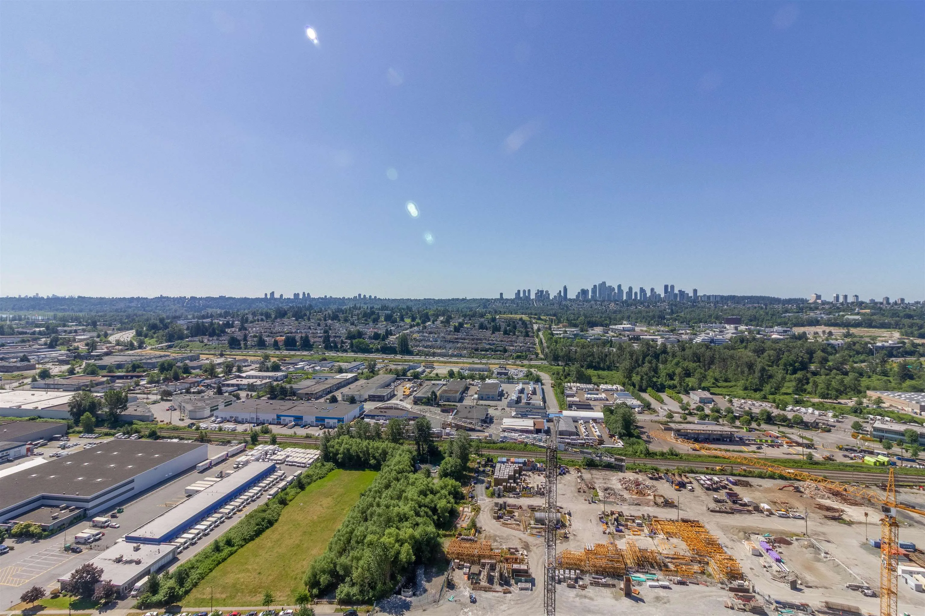 2909 4890 Lougheed Highway
