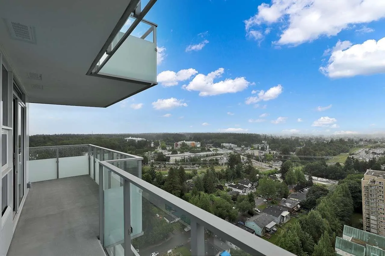 2605 13768 100 Avenue