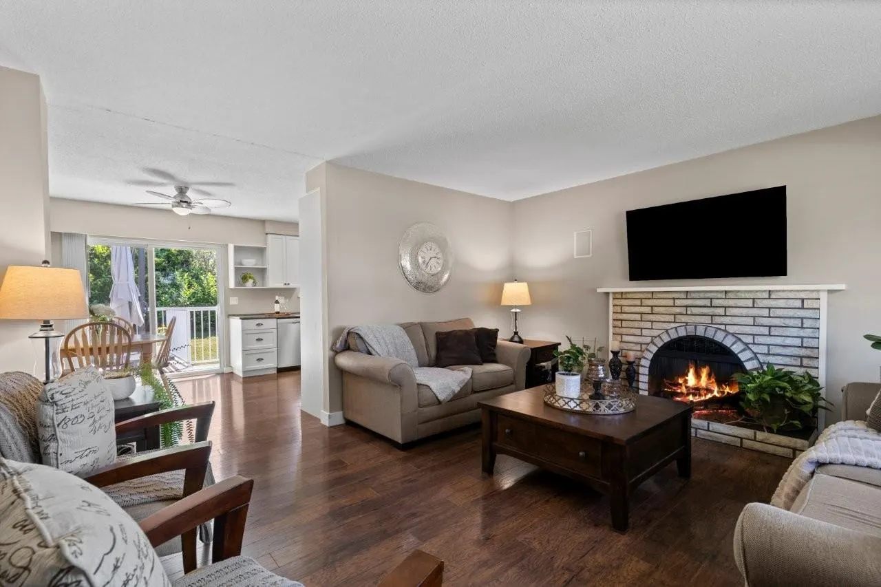 34448 Eton Crescent