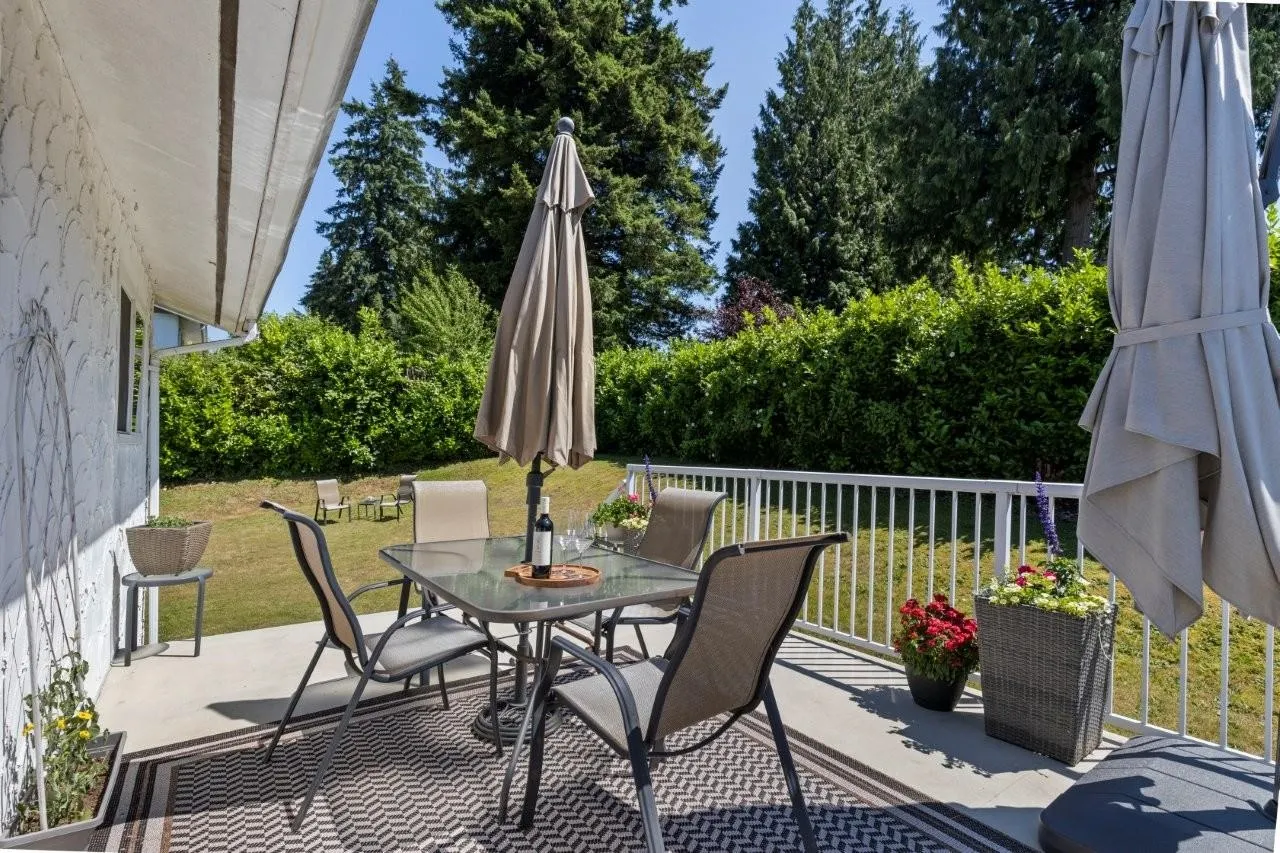 34448 Eton Crescent