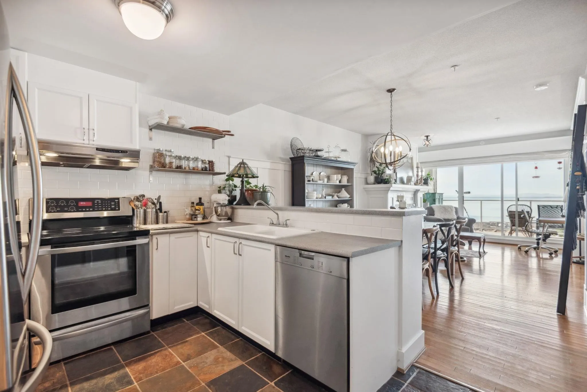 210 1120 Tsatsu Shores Drive