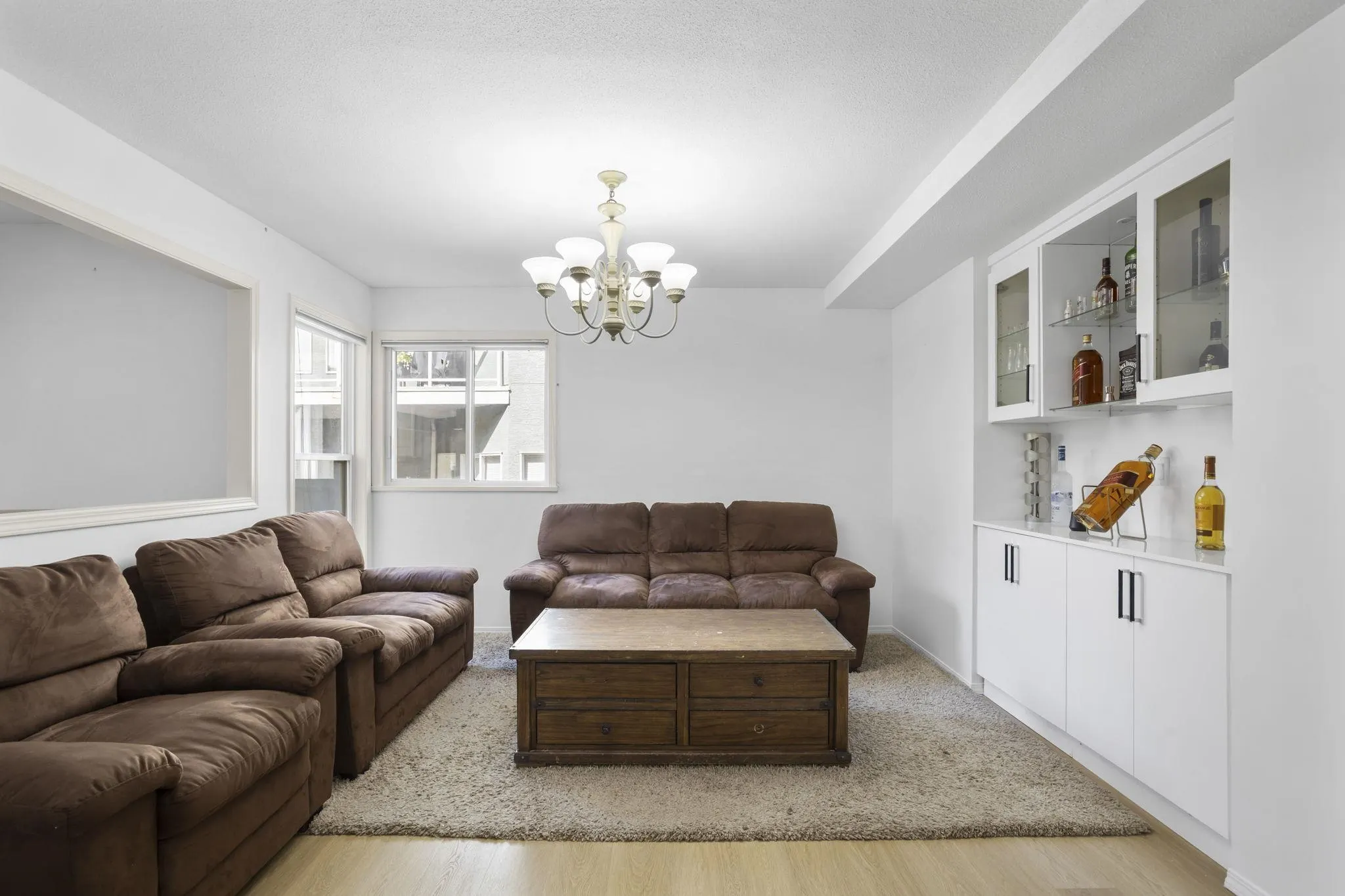 3737 Lethbridge Drive