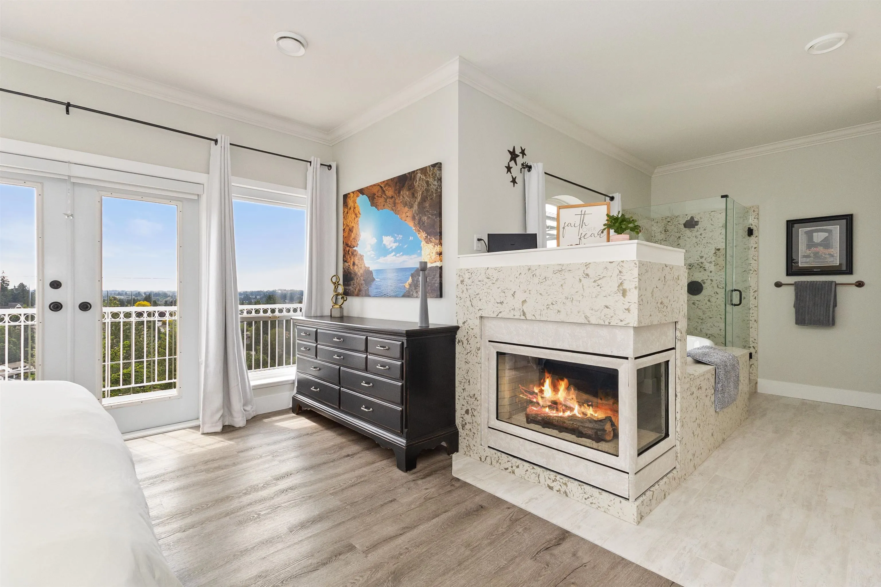 2764 St Moritz Way
