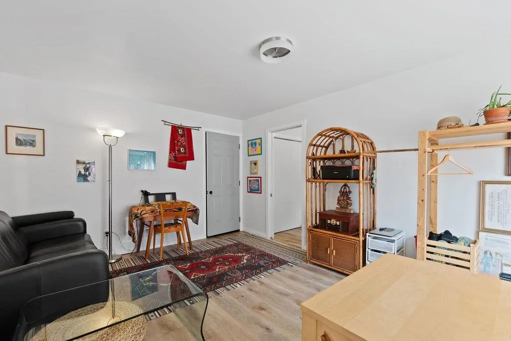 14605 Squamish Valley Road