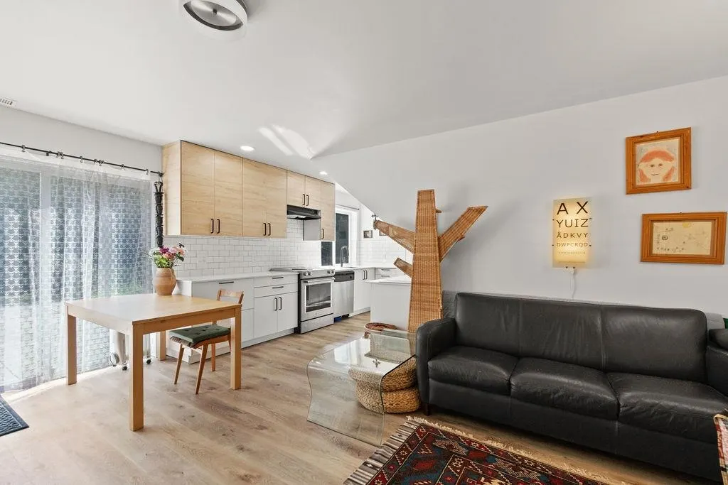 14605 Squamish Valley Road