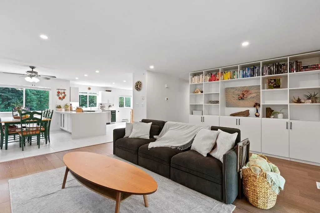 14605 Squamish Valley Road